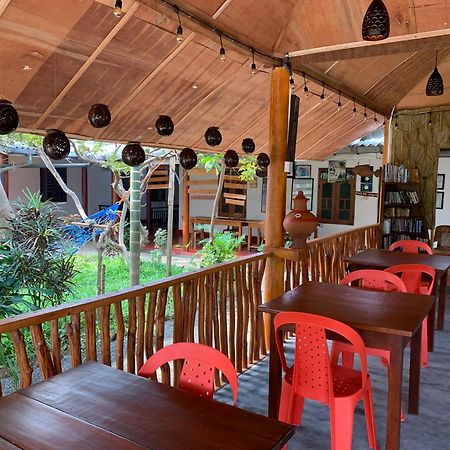 Vibushan Guest House نيلافيلي المظهر الخارجي الصورة