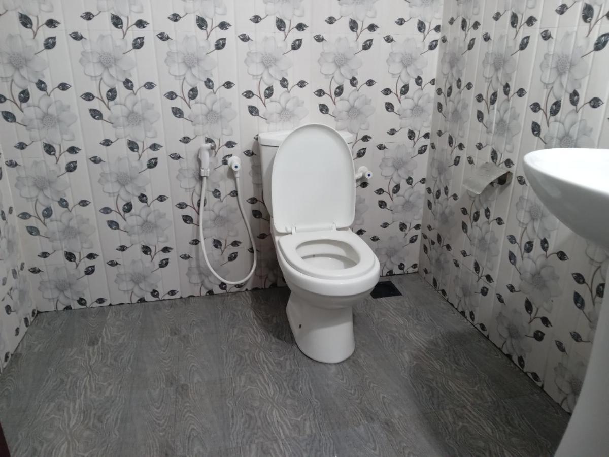 Vibushan Guest House نيلافيلي المظهر الخارجي الصورة