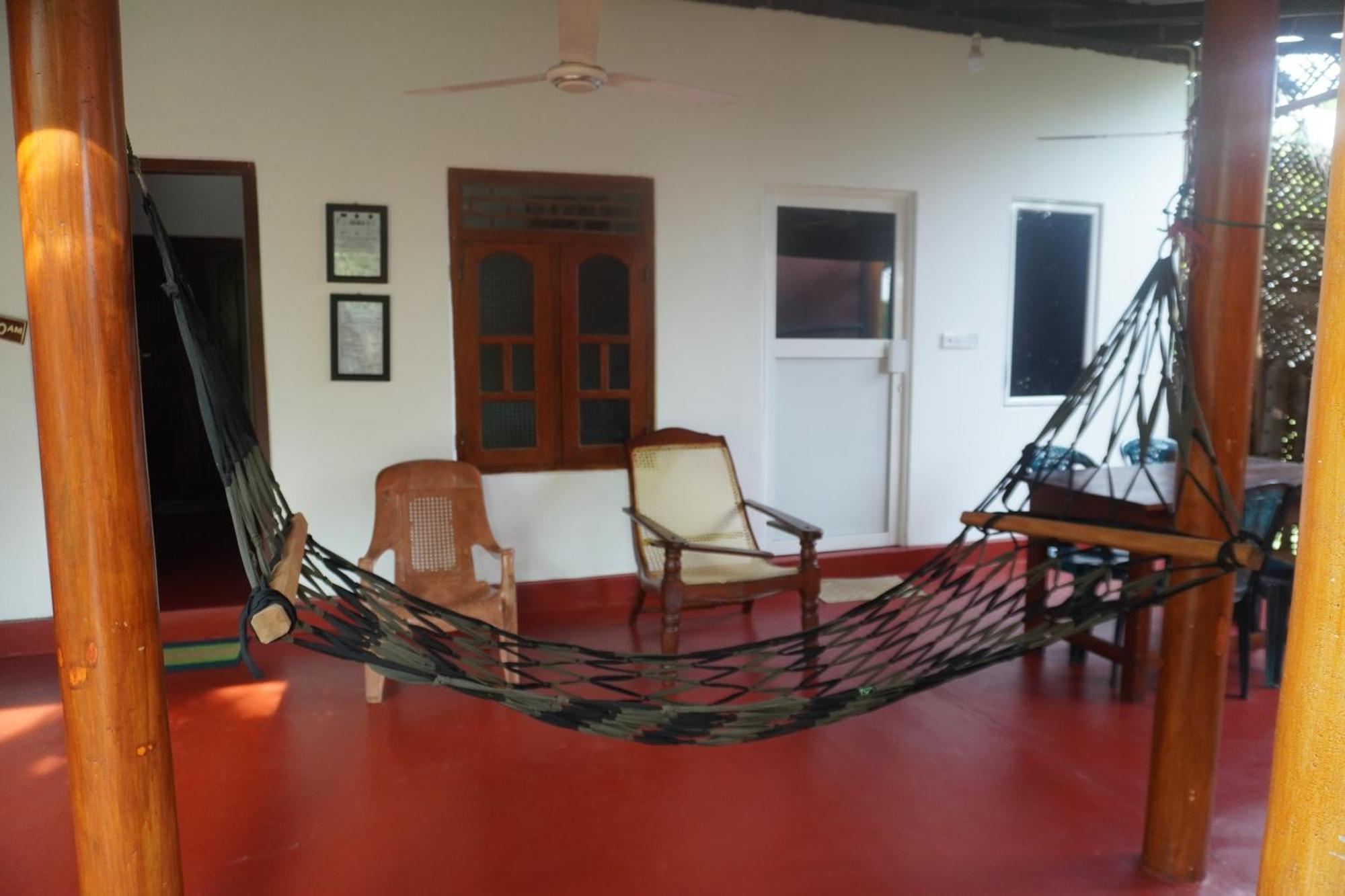 Vibushan Guest House نيلافيلي الغرفة الصورة